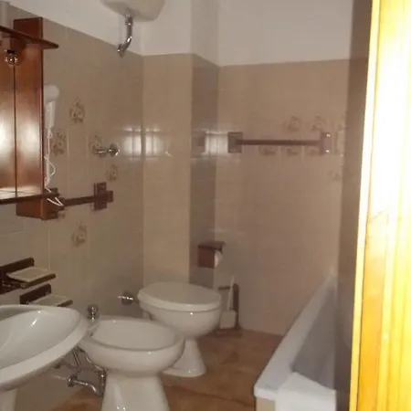 Sa 'e Jana Hotel 2*